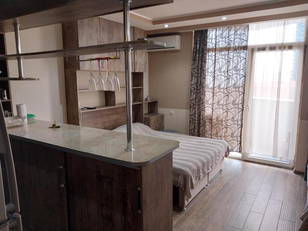 Batumi Orbi Sea Tawer Apartment Bagian luar foto